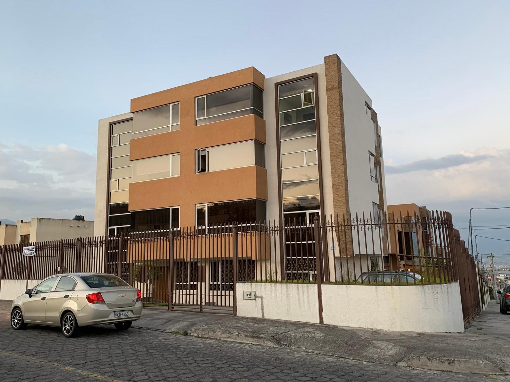Instant Hotel - Departamento En Амбато Екстер'єр фото