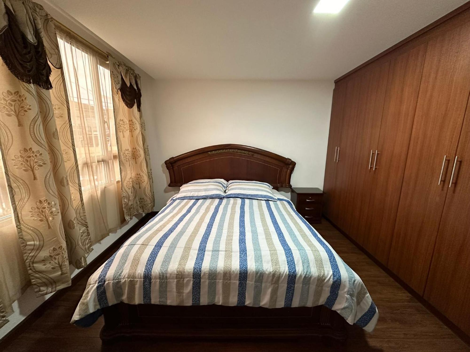 Instant Hotel - Departamento En Амбато Екстер'єр фото